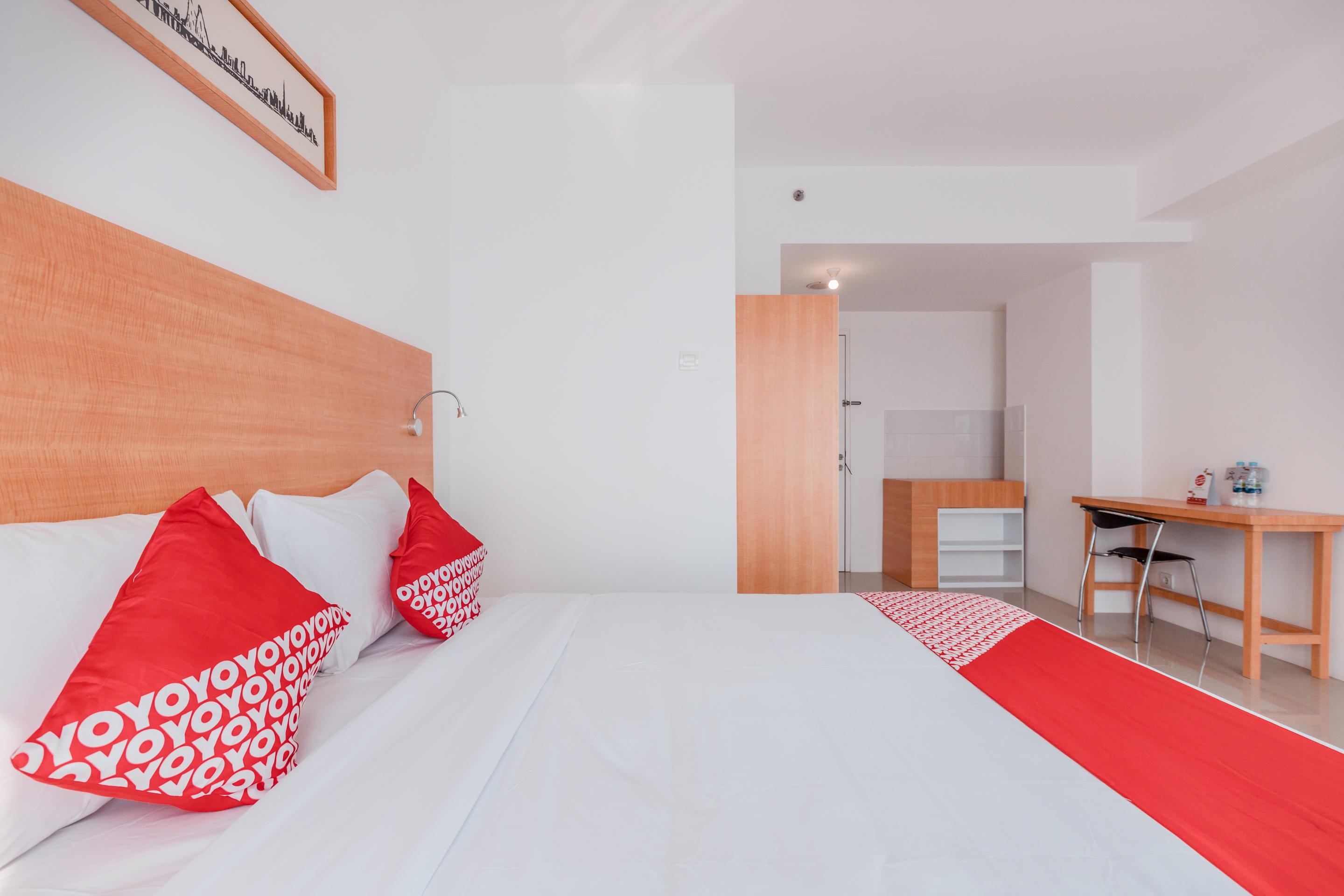 Oyo Flagship 766 Prima Orchard Hotel Bekasi Ngoại thất bức ảnh